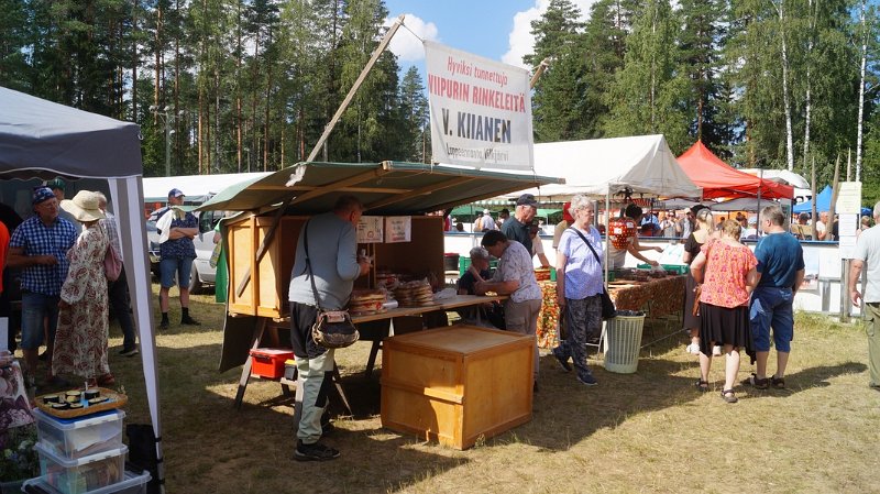 Näytteileasettajat7.jpg