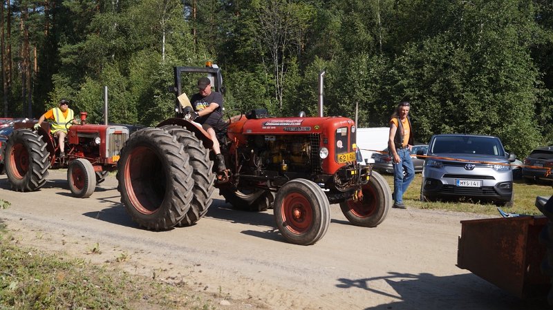 traktorit7.jpg